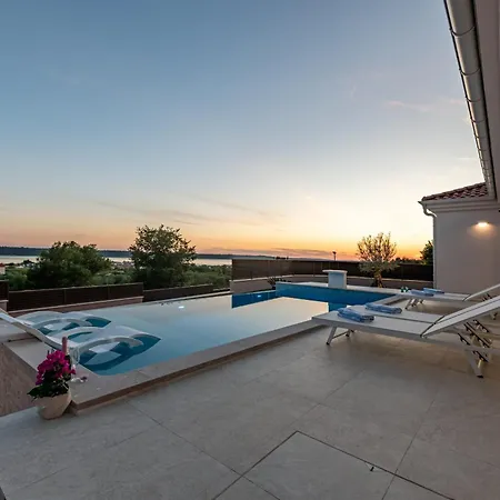 Villa Ana Zadarvillas Ljubač